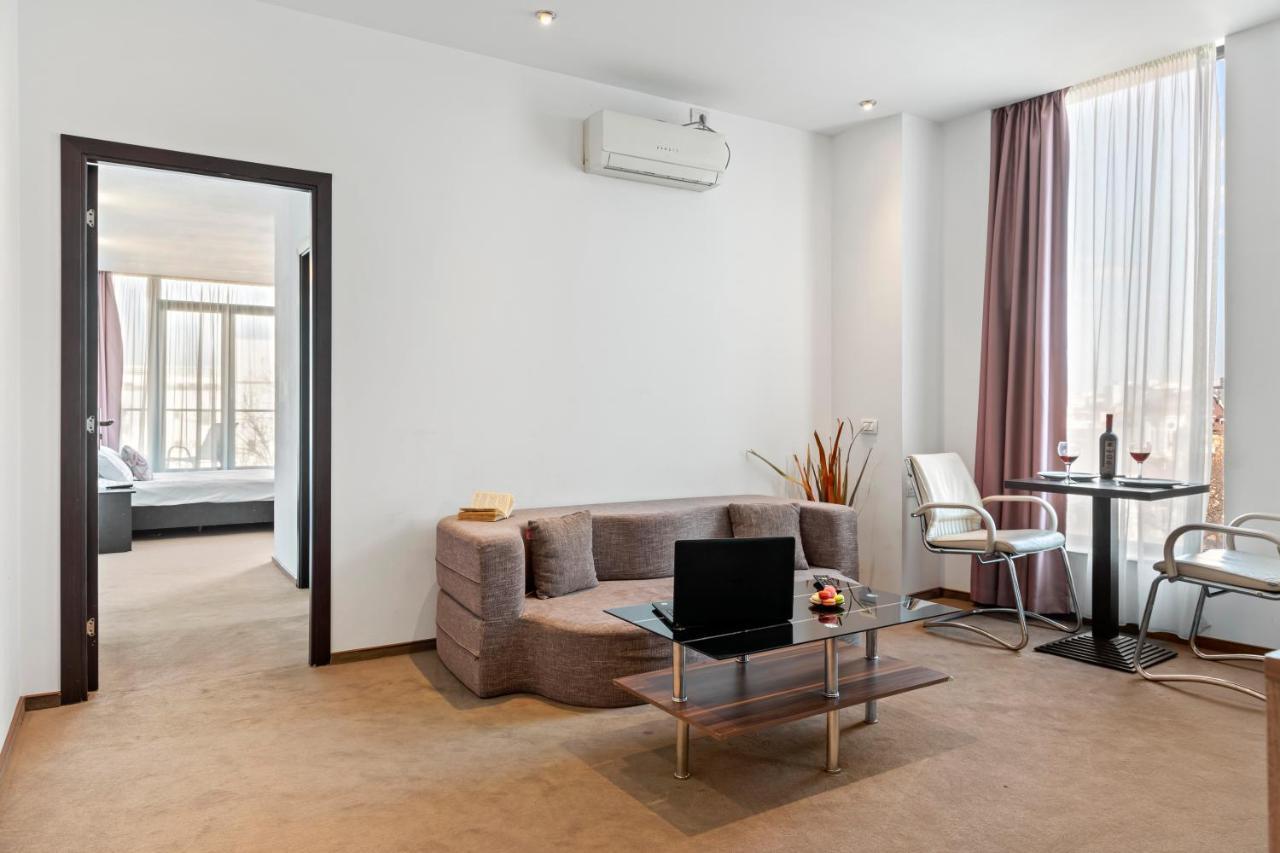 Uni88 Apartments Бухарест Экстерьер фото