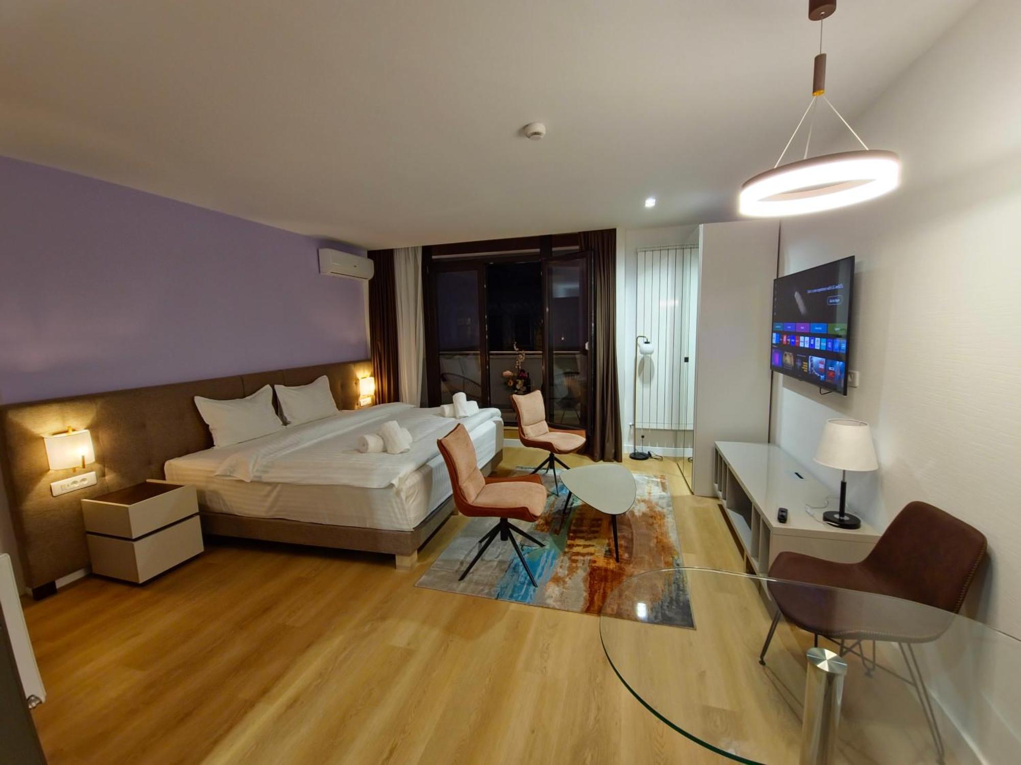 Uni88 Apartments Бухарест Экстерьер фото