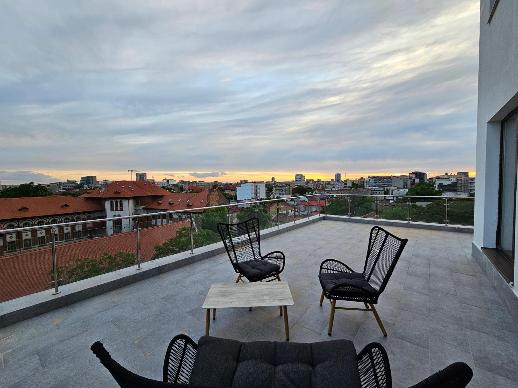 Uni88 Apartments Бухарест Экстерьер фото
